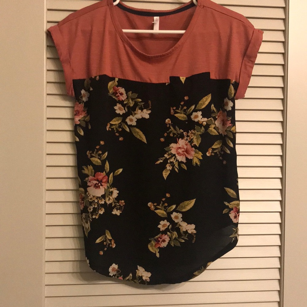 Pocket tee